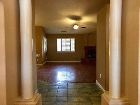 2nd image of 3155 Hickory Ct
