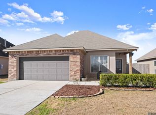 15421 Mossystone Dr, Prairieville, LA 70769