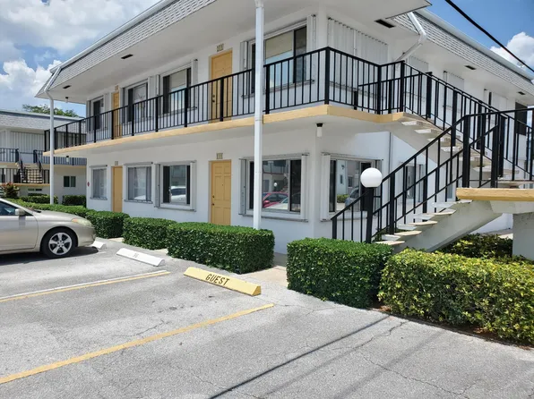 2920 Lake Osborne Drive #111, Lake Worth Beach, FL 33461