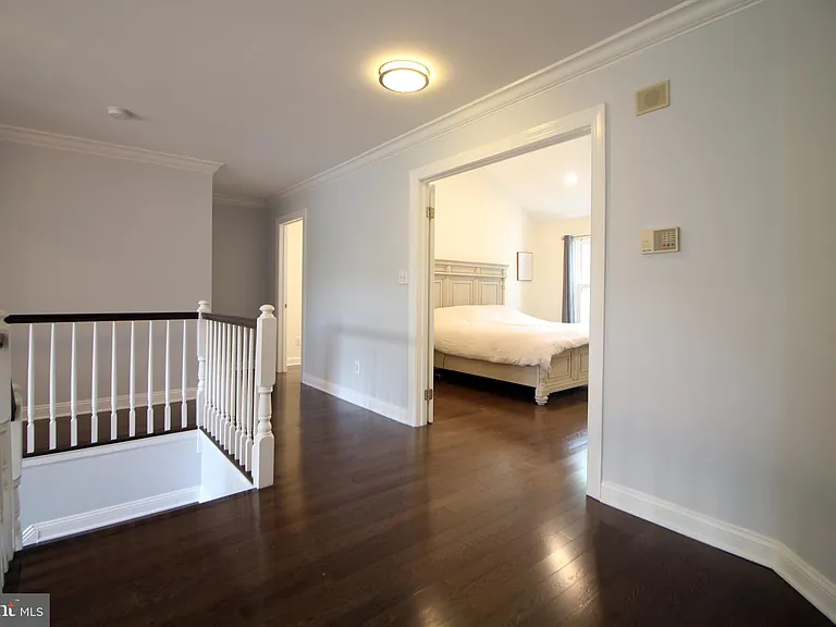 15 Kentsdale Dr — Photo 58