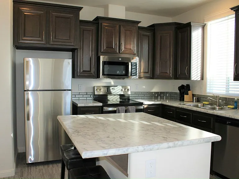 2206 S Ellsworth Rd #17B — Photo 3