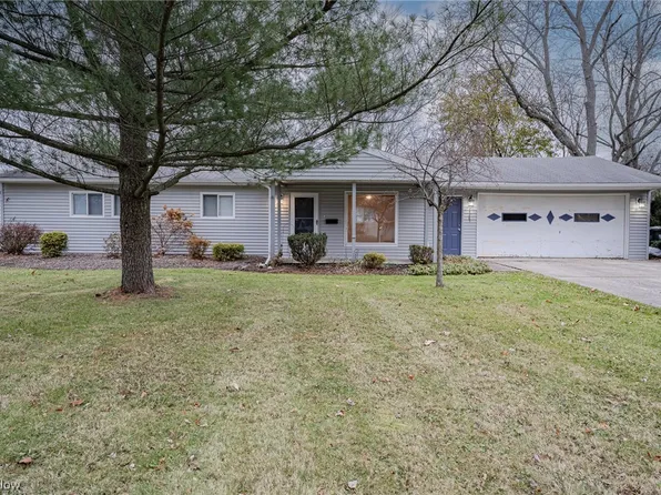 24285 Randolph Rd, Bedford Heights, OH 44146