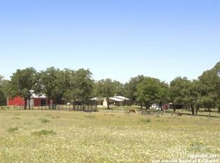3275 Vivroux Ranch Rd, Seguin, TX 78155