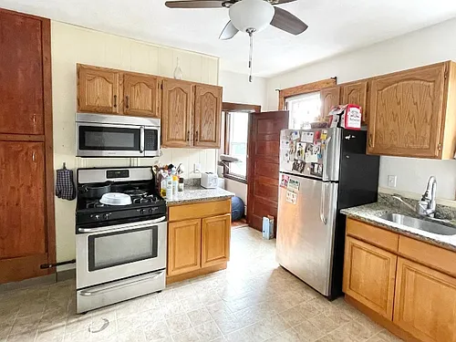 45 Locke St Photo 1