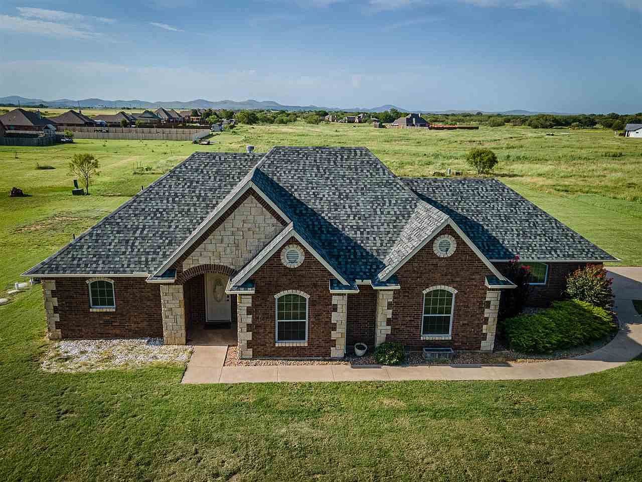 14680 SW Rd, Cache, OK 73527 Zillow