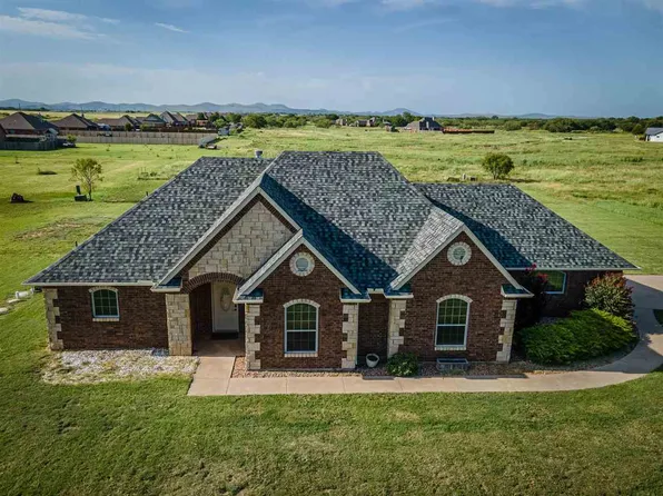 14680 SW Bishop Rd, Cache, OK 73527