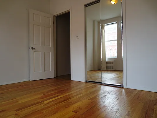 Rented by Waverly Realty Associates | media 15