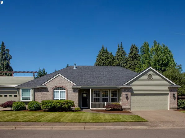 1596 Thornberry St, Eugene, OR 97401