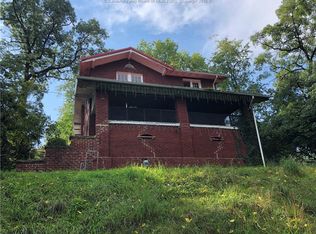364 Fairview Dr, Charleston, WV 25302