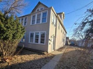 4129 Elm Ave, Lyons, IL 60534