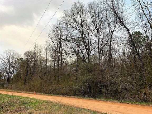4th image of 0 S Wooded Creek Ln