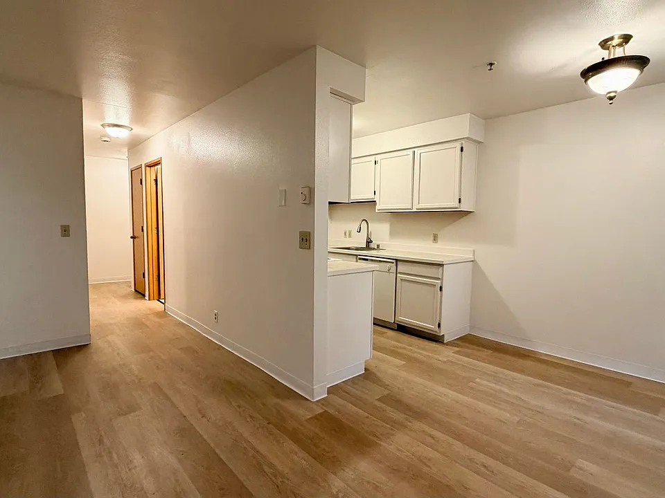 Brighton North Apartments