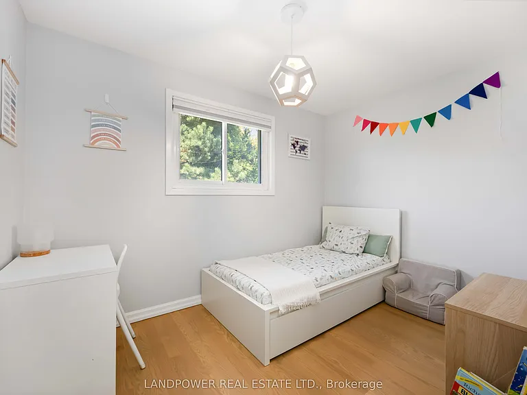 48 Marowyne Dr — Photo 18