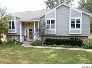 1420 Biscay Dr, Edwardsville, IL