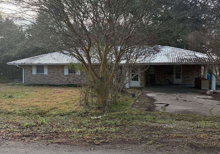 1st image of 1145 Begnaud Rd