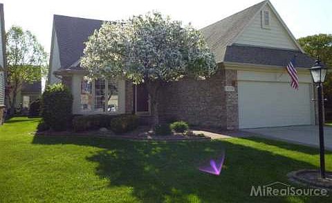 2nd image of 52774 Covecreek Dr