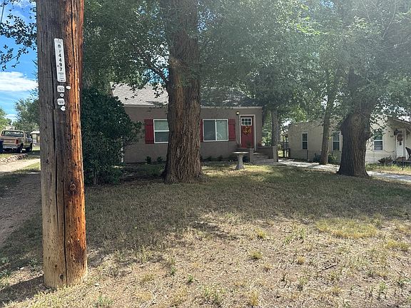 3rd image of 921 Alexander Rd