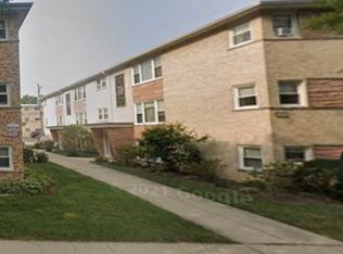 6814 N Northwest Hwy #101, Chicago, IL 60631