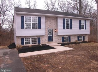 12031 Ernstville Rd, Big Pool, MD 21711