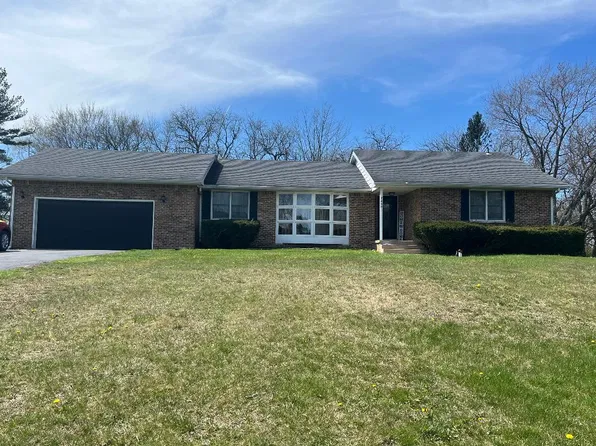 7850 Tyler St, Merrillville, IN 46410
