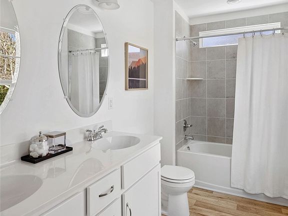 5th image of 7924 Lyndale Dr