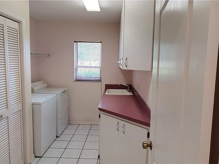 823 N Cherry Pop Dr — Photo 22