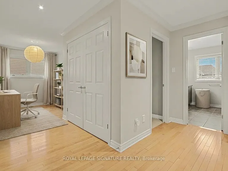 129 Tapestry Dr — Photo 9