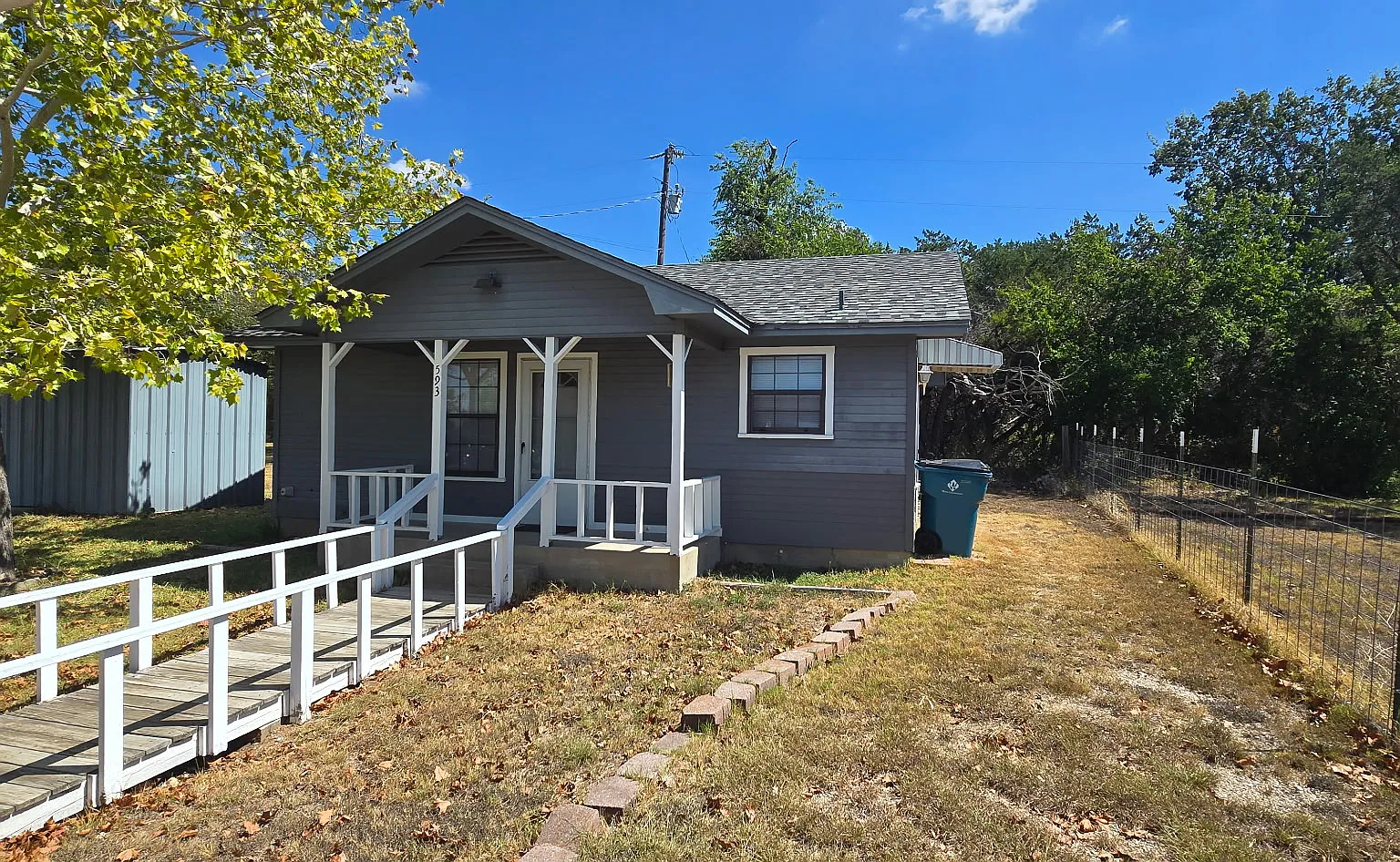 591 Bosque Bend Ln — Photo 2