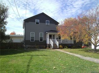 1 N Hartland St, Middleport, NY 14105