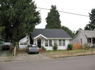 730 S 1st St, Cottage Grove, OR 97424