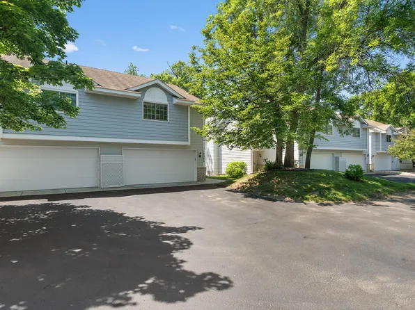 18266 Cascade Dr, Eden Prairie, MN 55347