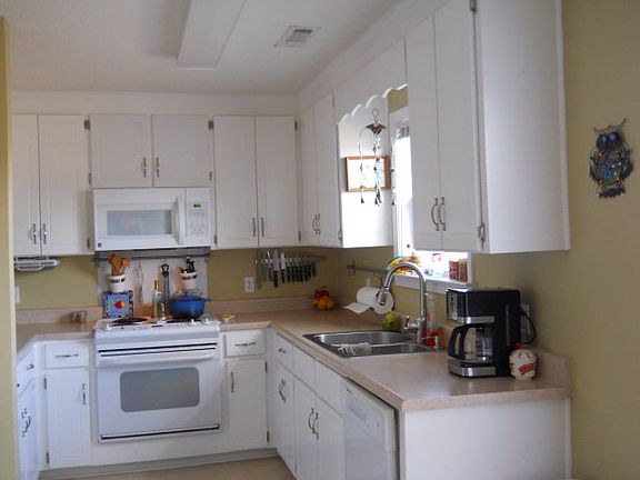 2nd image of 119 Elkwood Dr