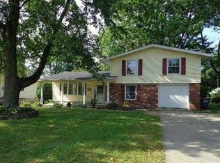 2042 Heatherlawn Dr, Toledo, OH