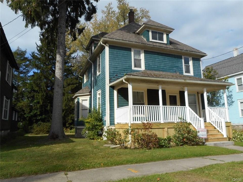 1st image of 17 Hamlin St