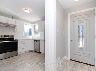 1053 Somerville St, Oshawa, ON L1G 4K4