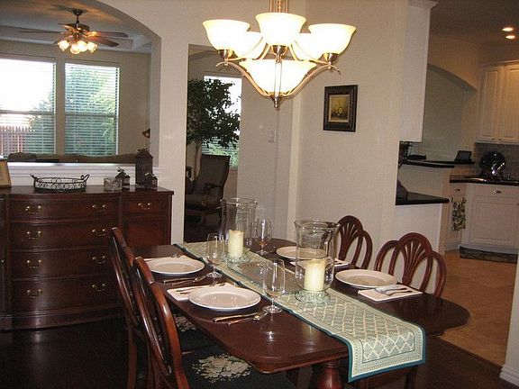 3rd image of 113 Sonoma Creek Ln