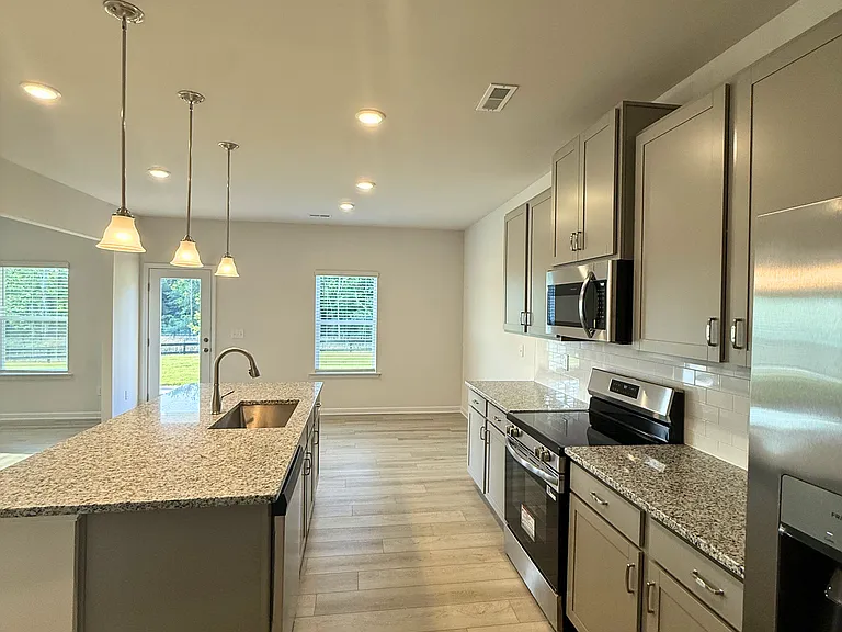 11053 Valmont Way — Photo 22