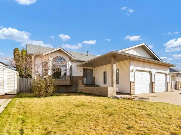 9 E Silcher St SE, Medicine Hat, AB T1B 4B9