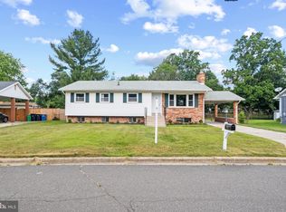 9632 Gwynndale Dr, Clinton, MD 20735