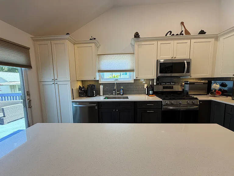 59 Lincoln Ave — Photo 7