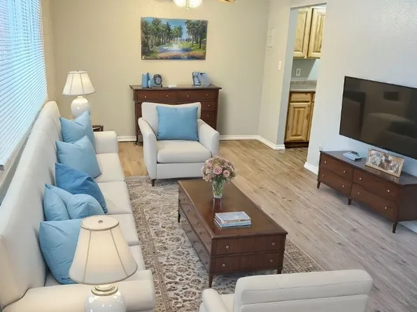 421 - 425 E Fountain Place, 421-425 E Fountain Pl #103, Manitou Springs, CO 80829