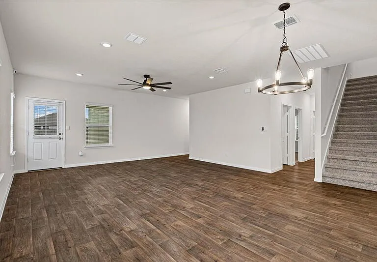 20221 Heinrich Ln — Photo 17