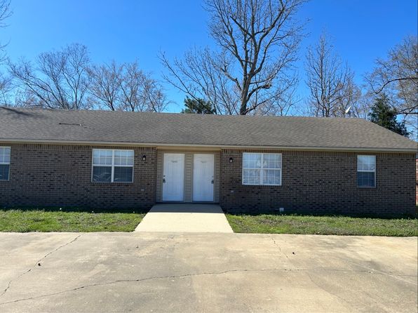 1004 N 40th St APT 2