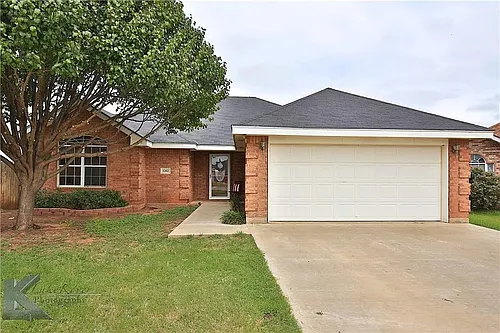 1202 Tulane Dr Photo 1