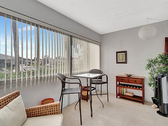 5th image of 14619 Canalview Drive #B