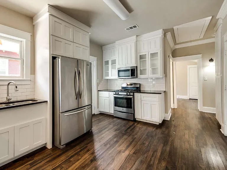 1318 Fairmount Ave — Photo 10