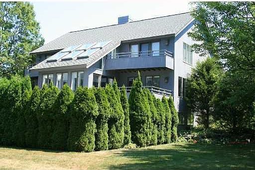 2nd image of 120 Seaside Dr