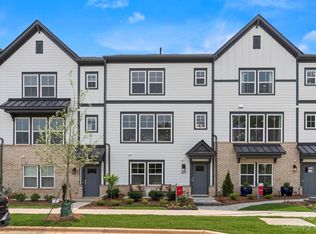 5042 Nestling Spring St, Charlotte, NC 28205