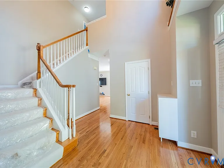 9721 Pemberton Crossing Dr — Photo 21