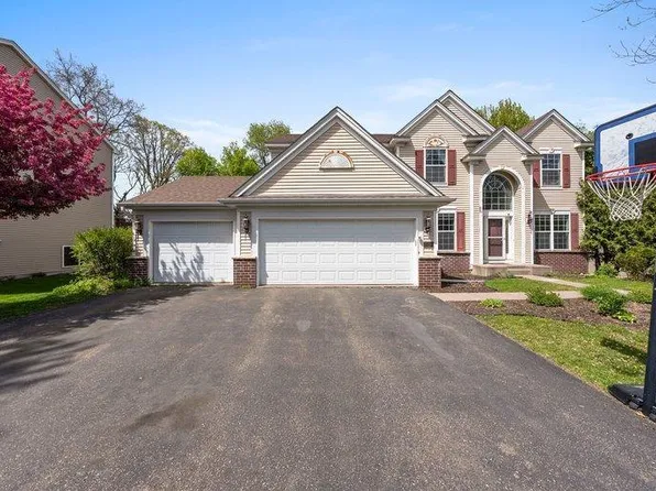 7128 Timber Crest Dr S, Cottage Grove, MN 55016